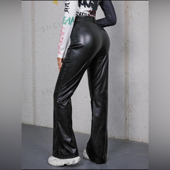 High waisted flare leather pants size M - Picture 2 of 7